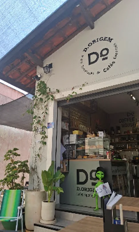 Fachada com o selo D.ORIGEM